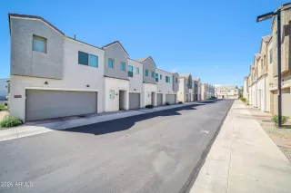 Photo #2: 6989889 Listing 