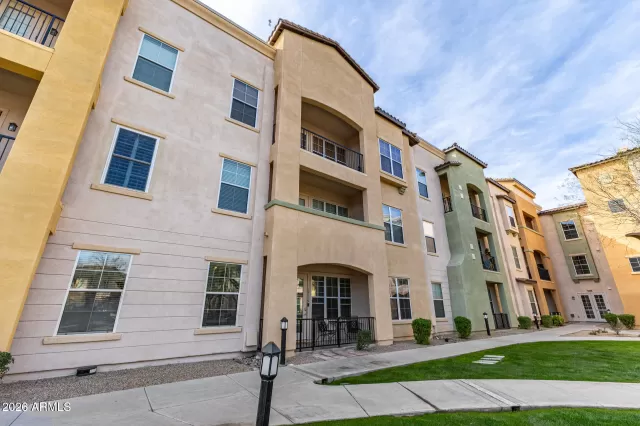 MLS: 6990113 Condo For Sale