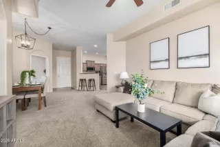 Photo #4: 6990113 Listing 