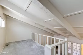 Photo #6: 6990225 Listing 