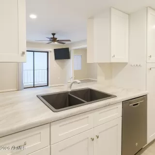 Photo #3: 6990236 Listing 