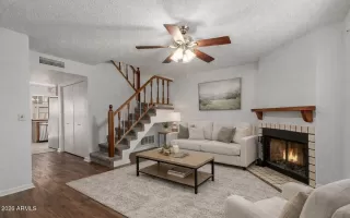 Photo #1: 6990273 Listing