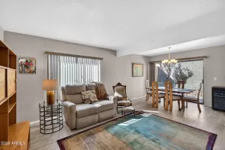 Photo #4: 6990280 Listing 