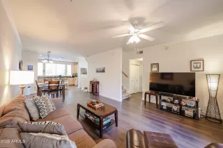 Photo #3: 6990333 Listing