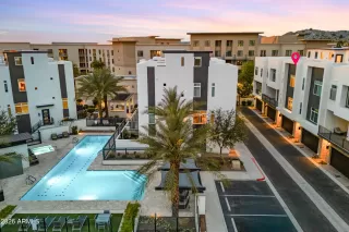 Photo #2: 6990483 Listing