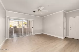 Photo #2: 6990535 Listing 