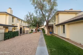 Photo #2: 6990544 Listing