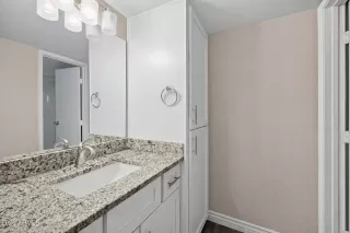 Photo #6: 6990584 Listing 