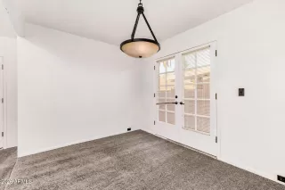 Photo #5: 6990610 Listing 