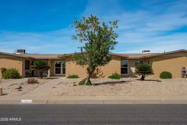MLS: 6990673 Condo For Sale