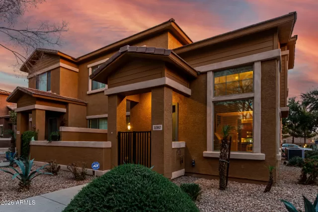 MLS: 6990687 Condo For Sale