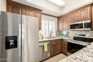 Photo #1: 6990707 Listing 