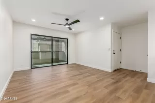 Photo #4: 6990796 Listing 