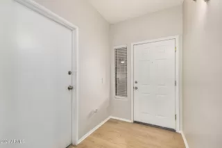 Photo #3: 6990954 Listing