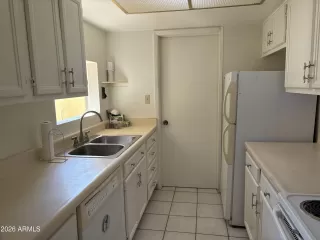 Photo #2: 6991046 Listing