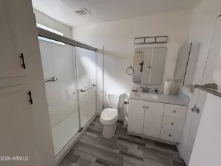 Photo #4: 6991046 Listing