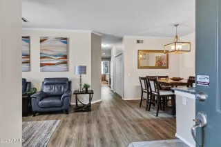 Photo #3: 6991070 Listing