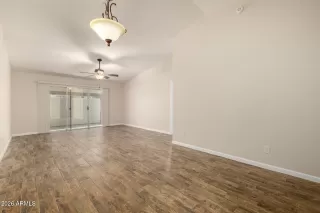 Photo #5: 6991208 Listing 