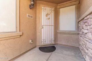 Photo #5: 6991231 Listing