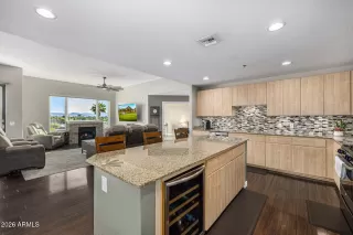 Photo #3: 6991367 Listing 