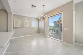 Photo #2: 6991421 Listing