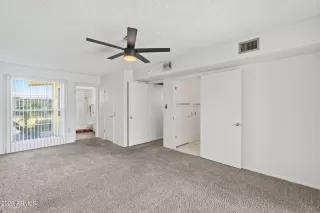 Photo #4: 6991614 Listing 