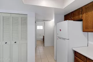 Photo #6: 6991637 Listing