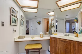 Photo #5: 6991656 Listing 