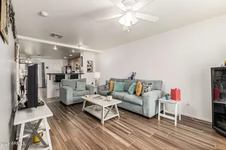 Photo #3: 6991724 Listing 