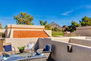 Photo #2: 6991745 Listing 