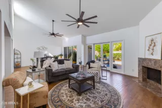 Photo #5: 6991745 Listing 