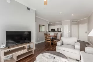 Photo #2: 6991789 Listing