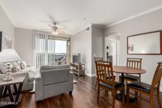 Photo #4: 6991789 Listing