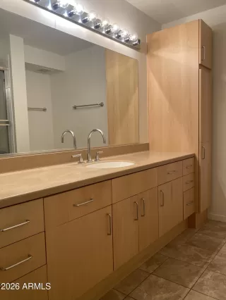 Photo #6: 6991791 Listing 