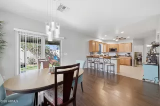 Photo #6: 6991792 Listing 