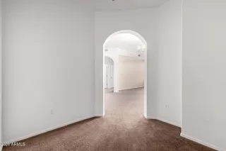 Photo #3: 6991856 Listing 