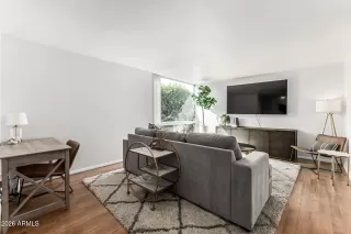 Photo #3: 6991871 Listing 