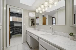 Photo #4: 6991956 Listing 