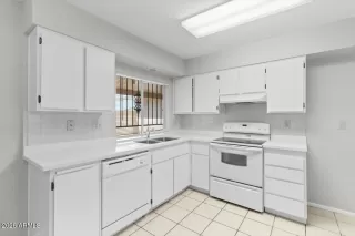 Photo #1: 6992053 Listing 