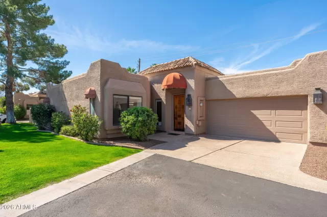 MLS: 6992077 Condo For Sale