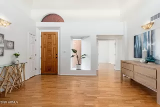 Photo #4: 6992077 Listing 