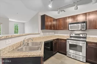 Photo #3: 6992079 Listing 