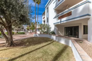 Photo #1: 6992117 Listing