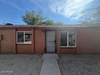 Photo #2: 6992207 Listing