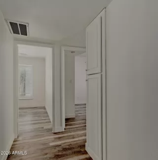 Photo #5: 6992279 Listing 