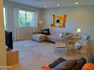 Photo #1: 6992284 Listing 