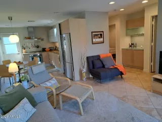 Photo #2: 6992284 Listing 