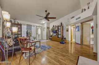 Photo #4: 6992332 Listing 