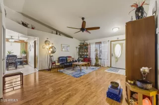 Photo #5: 6992332 Listing 