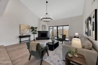 Photo #4: 6992421 Listing